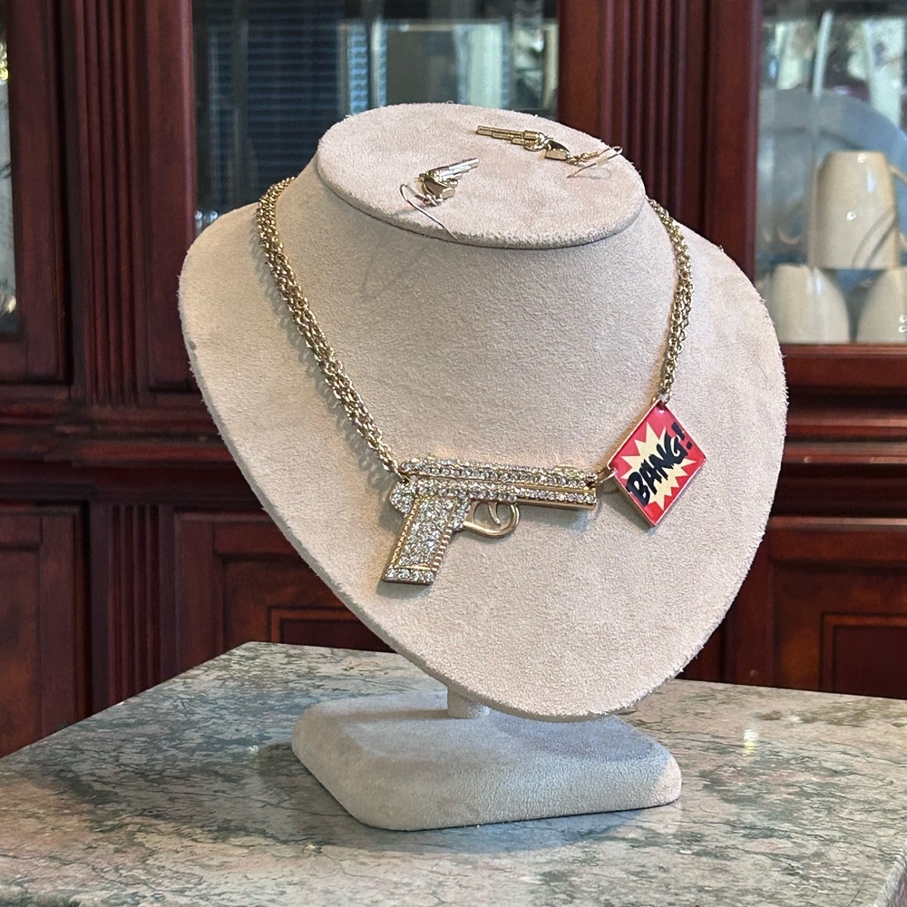 Iced Out Gun Pendant Chain w/ “Bang!” Pop Art Charm – Statement Necklace